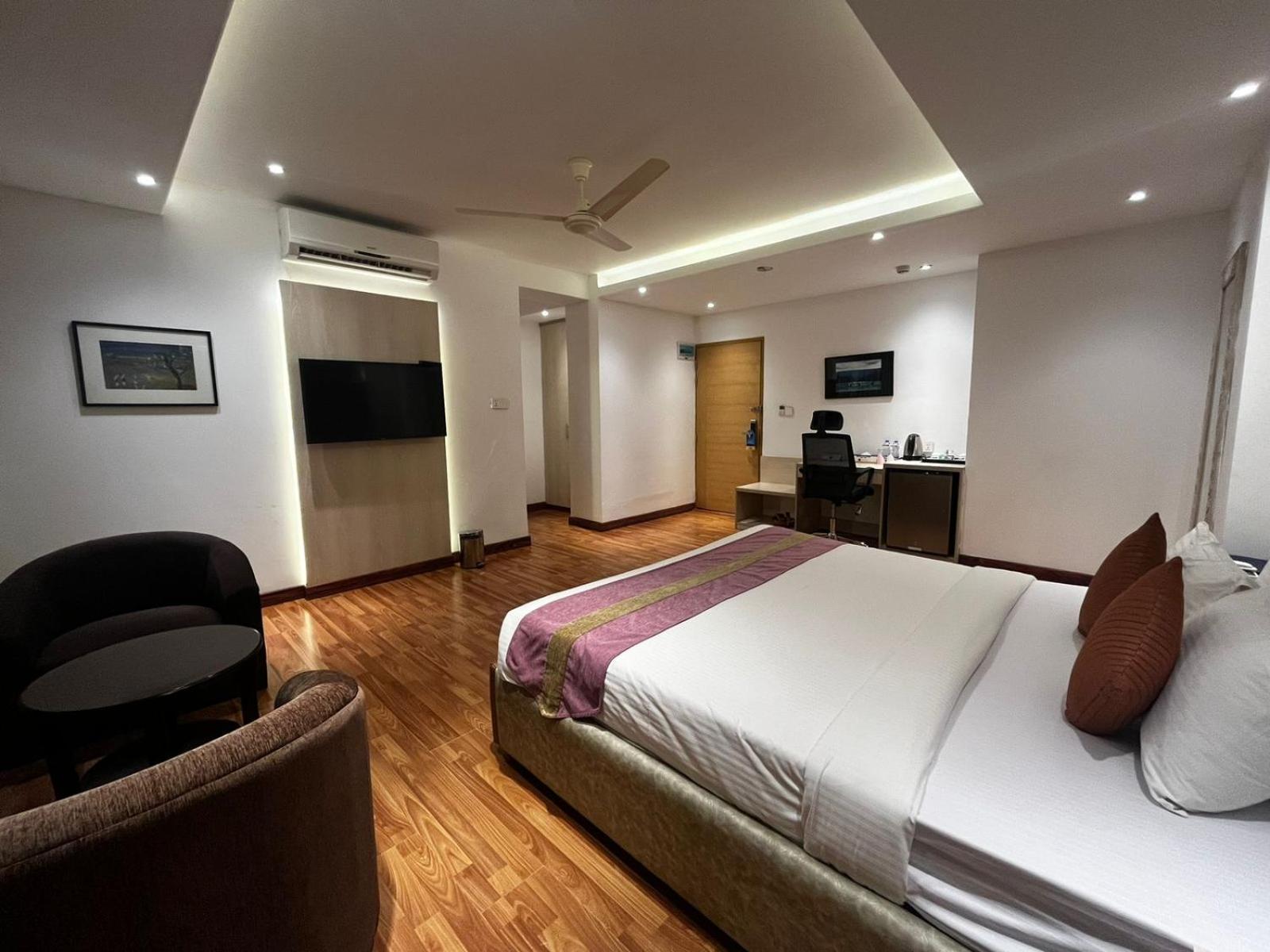 Royal Raj Hotel Rajshahi Luaran gambar