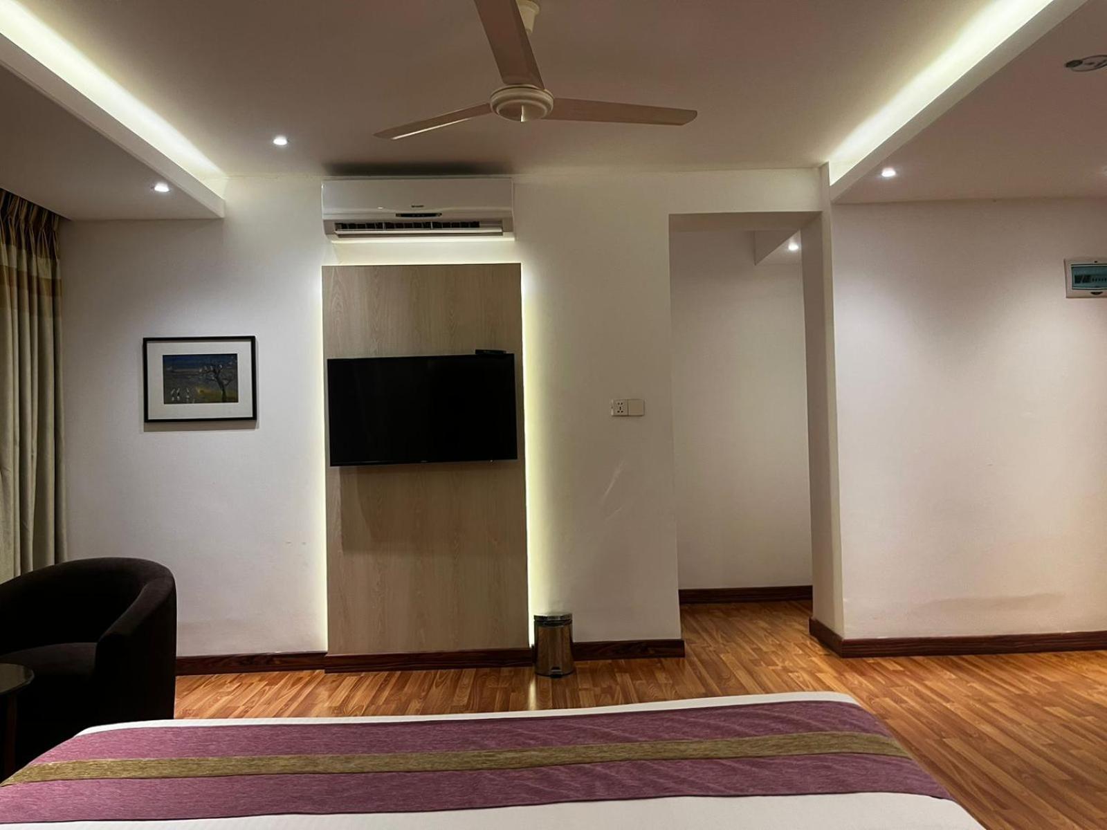 Royal Raj Hotel Rajshahi Luaran gambar