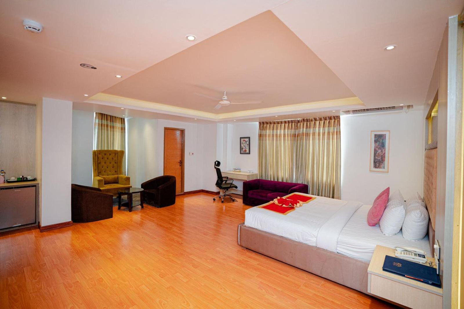 Royal Raj Hotel Rajshahi Luaran gambar