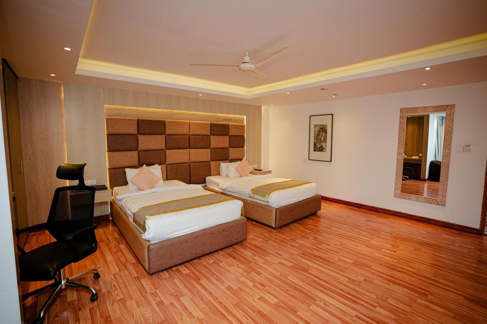 Royal Raj Hotel Rajshahi Luaran gambar